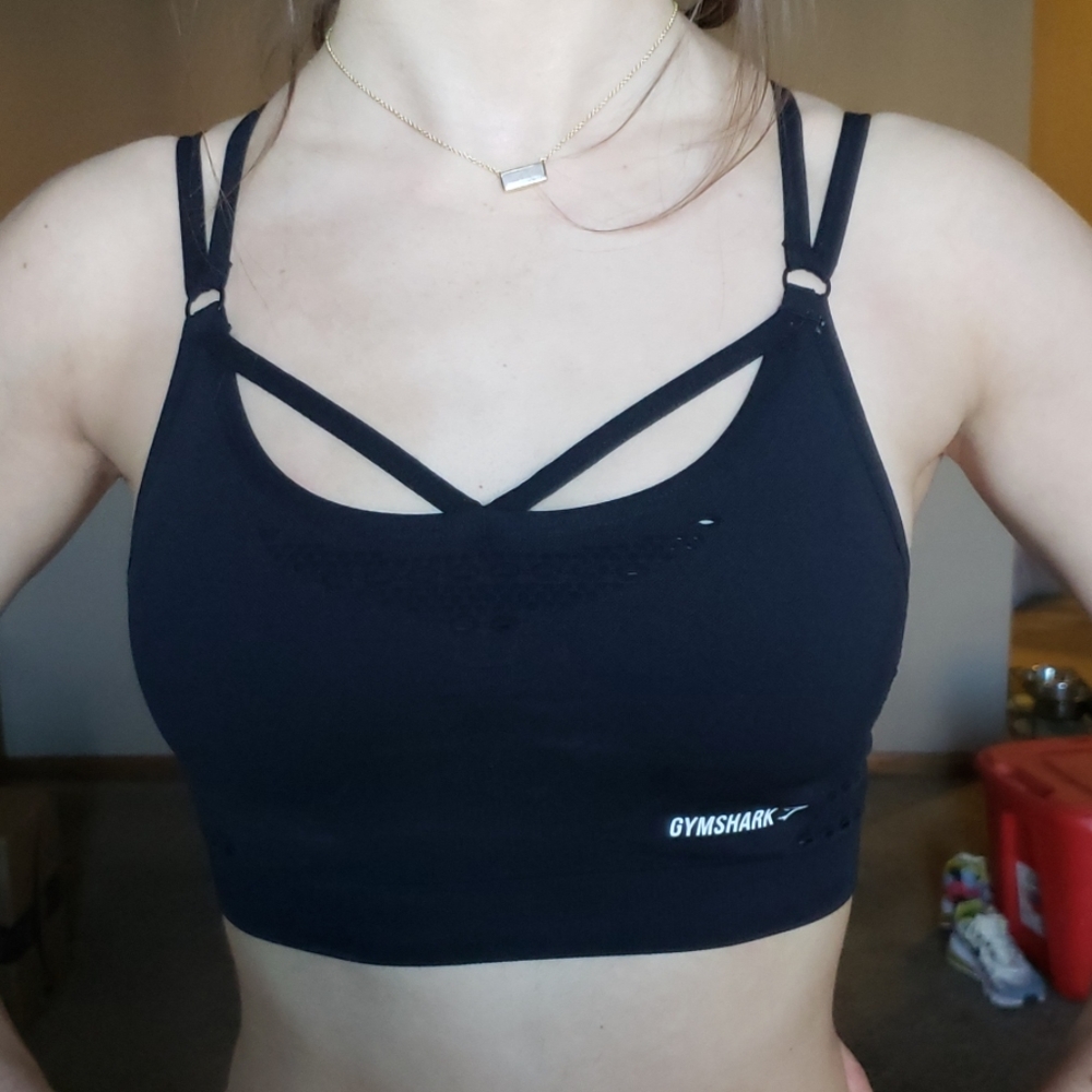 Sports bra
